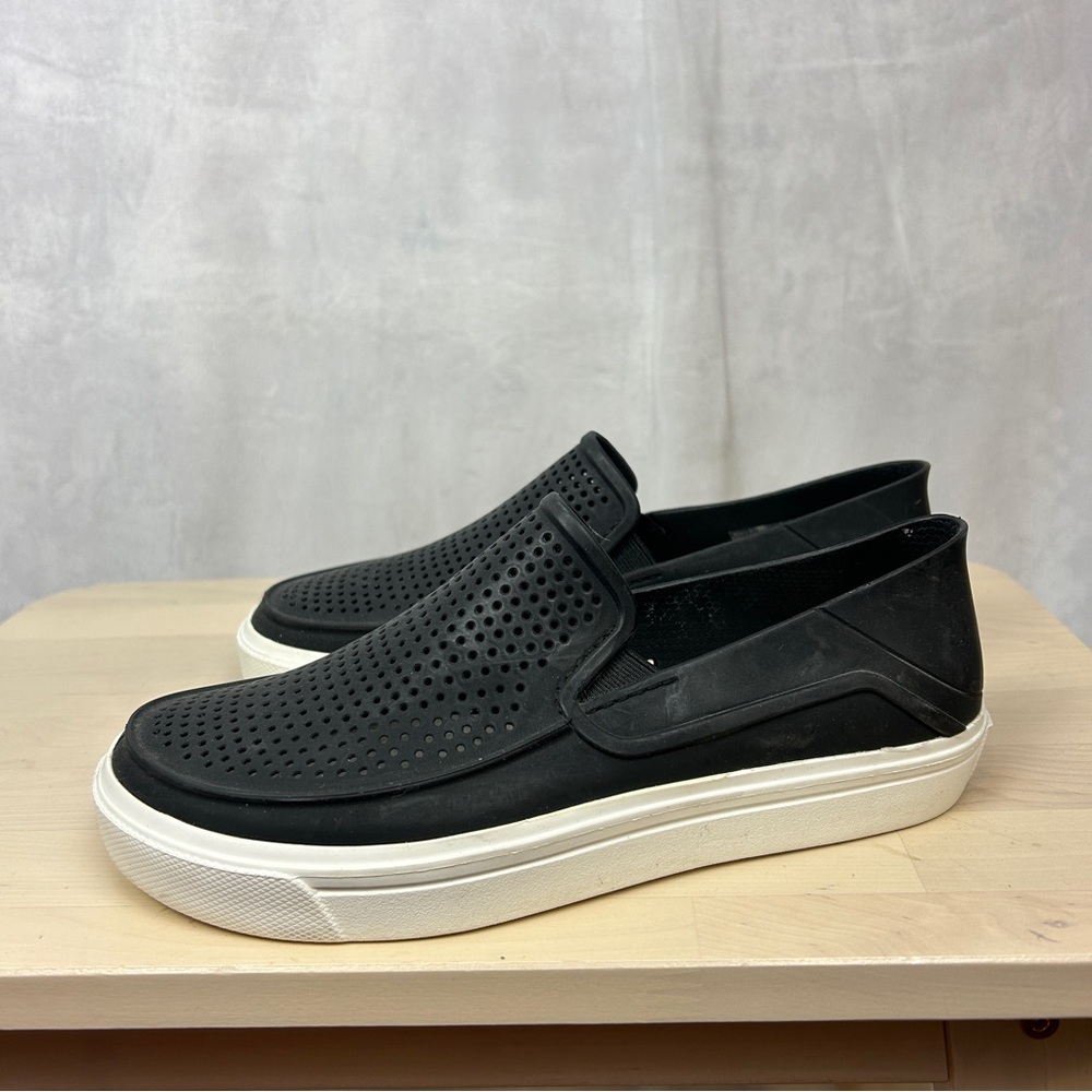 CROCS‎ Citilane Roka Slip On Loafer Sneaker Black Women's 7 Beach Comfort Rubber